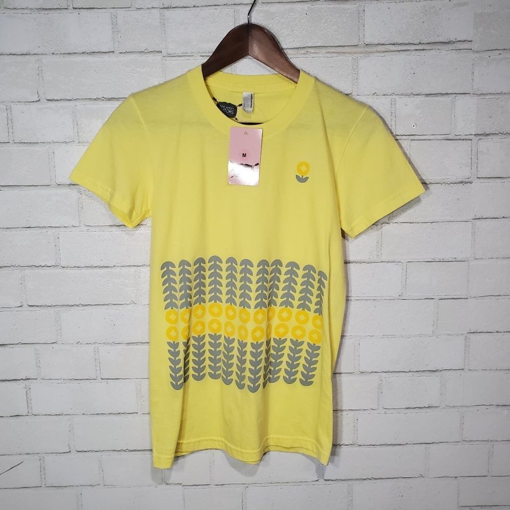 NWT‎ American Apparel yellow tee
